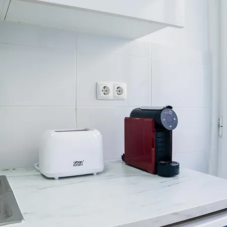 In Campo De Ourique Apartment *